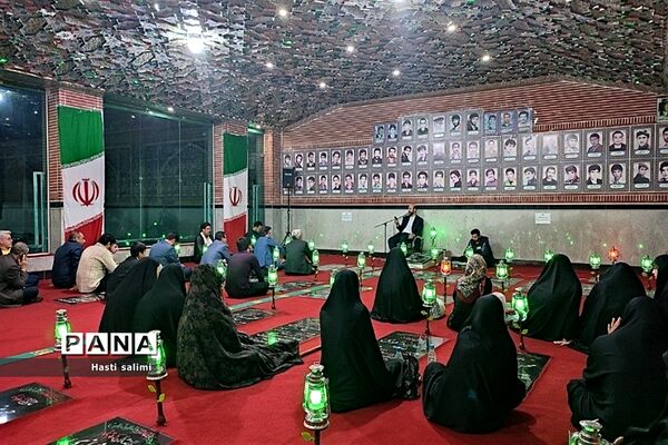 یادبود شهید میلاد حیدری در گلزار شهدای ولی‌آباد قرچک