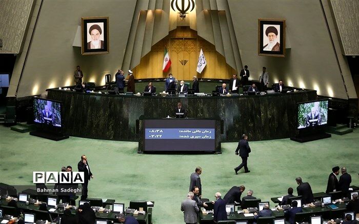 وزرای بهداشت و نفت به مجلس می‌روند