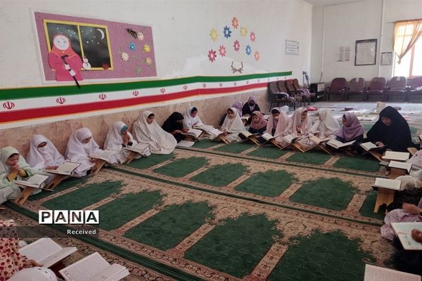 مراسم ضیافت افطاری و جشن میلاد امام حسن مجتبی علیه السلام در مدارس شهرستان اقلید