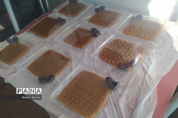 مراسم افطاری و تقدیر از دانش‌آموزان برگزیده دبیرستان میعاد قم