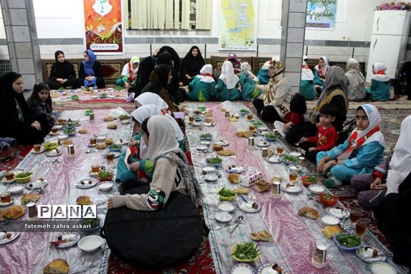 ضیافت همدلی در گلوگاه