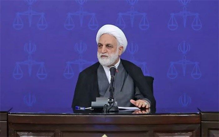 حل مسائل فرهنگی با بگیر و ببیند هزینه بالایی دارد