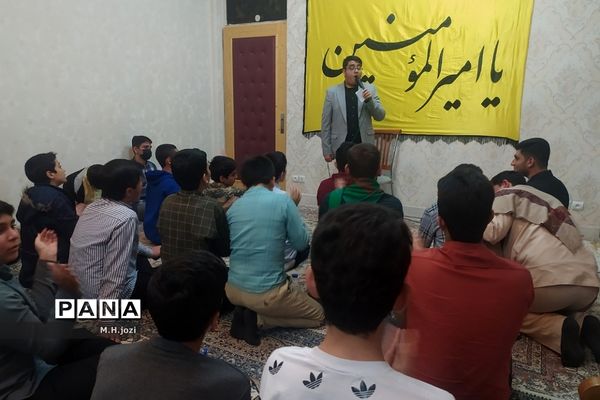 تجلیل از فعالان دانش‌آموز کمیته اسکان و تکریم زائران نیمه شعبان