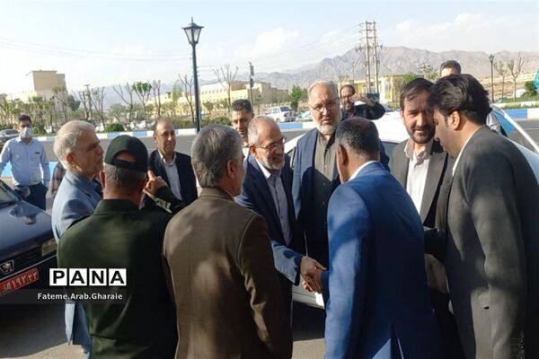 حضور معاون پارلمان رئیس‌جمهوری در پایتخت گل و گیاه ایران