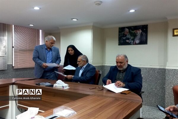 حضور معاون پارلمان رئیس‌جمهوری در پایتخت گل و گیاه ایران