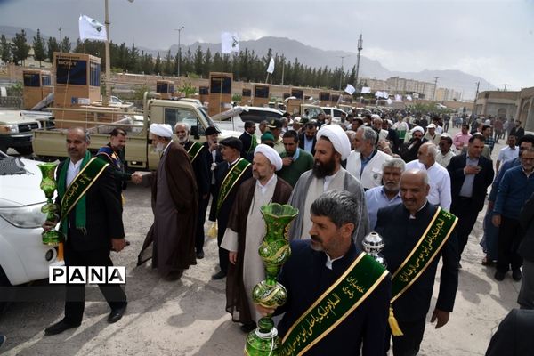 اهدای ۱۰۰ سری جهیزیه به زوج‌های جوان خراسان جنوبی