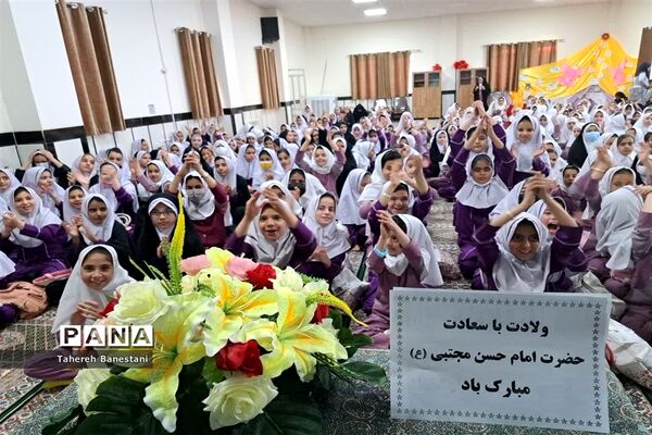 برگزاری جشن روزه اولی ها در دبستان دخترانه عفت ناحیه یک یزد