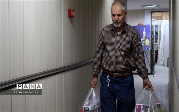 توزیع ۷۲ بسته معیشتی میان دانش‌‌‌آموزان نیازمند در مناطق کم‌برخوردار شهرستان‌های تهران