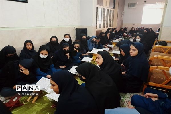 محفل انس با قرآن کریم در مدارس و مساجد ملارد