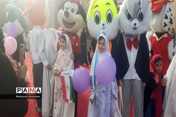 جشن بزرگ مادر و دختری  روزه اولی ها در حرم مطهر شاهچراغ (ع)