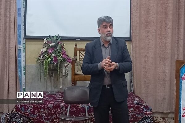 جهاد تبیین درماه نزول کتاب مبین در قرچک