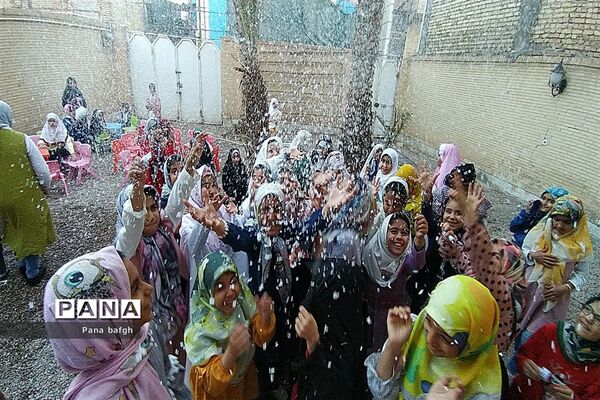 برگزاری جشن روزه اولی ها در کانون دانش آموختگان حضرت الزهرا (س) بافق