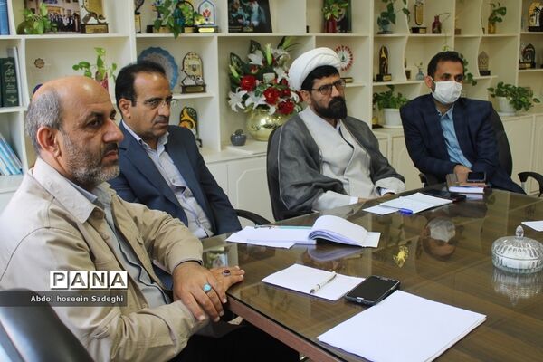 نشست هماهنگی ضیافت سفیران نور آموزش و پرورش استان بوشهر