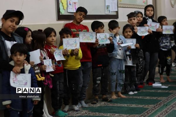 مراسم افطاری در مدرسه آزادی کهریزک