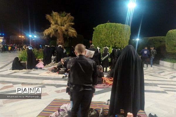 احیای شب نوزدهم ماه رمضان  در آرامگاه شهید مدرس، کاشمر