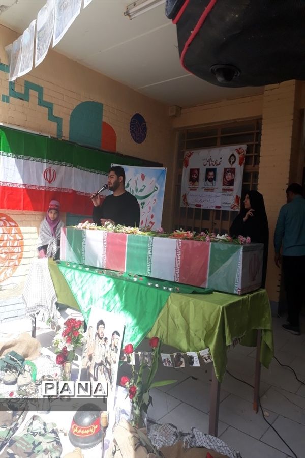 استقبال از شهید گمنام در دبستان کوثر ناحیه 5 اصفهان