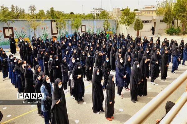 وداع با پیکر شهید گمنام در مدارس ملارد