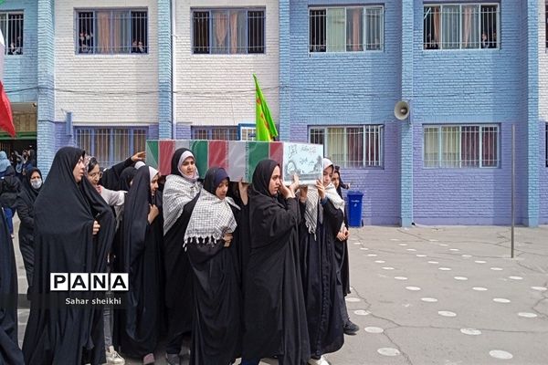 وداع با پیکر شهید گمنام در مدارس ملارد