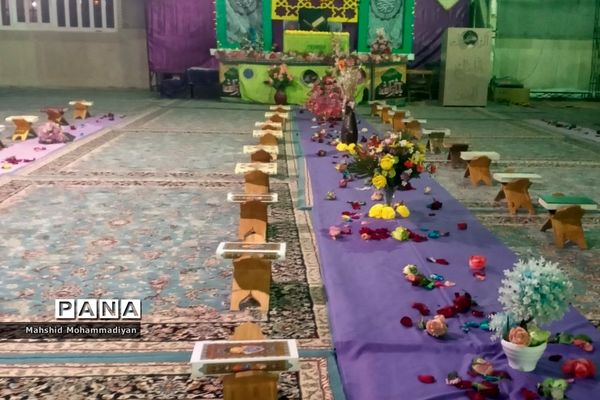 محفل انس با قرآن کریم روستای مشکان شهرستان خرّم بید