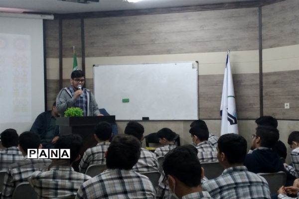 آغاز تعامل مدارس منطقه ۱۵ جهت برگزاری آزمون‌های مدارس نمونه دولتی