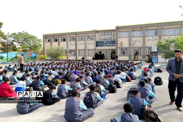 مراسم عزاداری شهادت امام علی(ع) در دبستان حضرت قاسم ابن الحسن ناحیه یک یزد