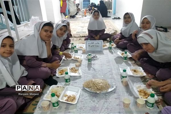 ضیافت افطاری روزه اولی‌ ها به یاد شهید سردار سلیمانی