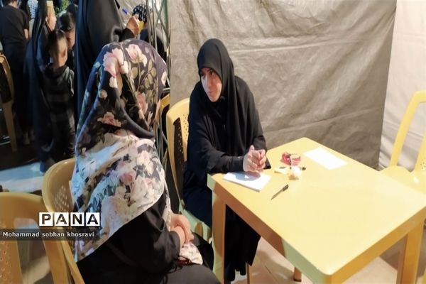 خدمت رسانی به مردم  در گلزار  شهدا  ملارد در شب قدر