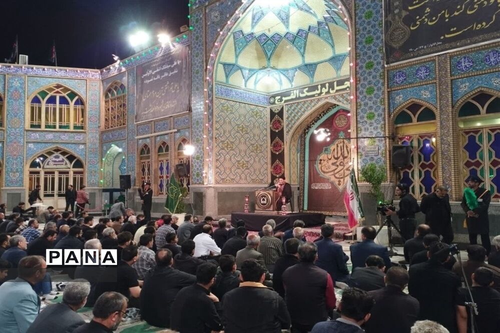 شب قدر در آستان مقدس حضرت محمد هلال ابن علی (ع) آران وبیدگل