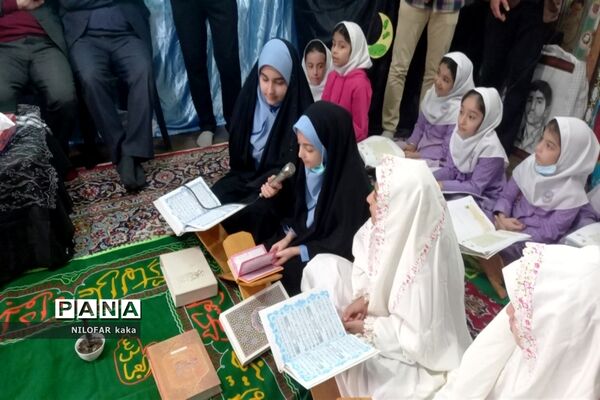 محفل انس با قرآن کریم در قائمشهر