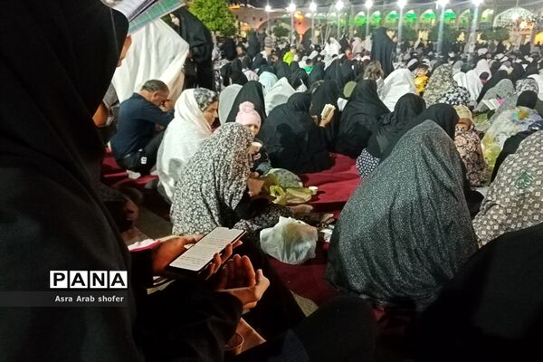 حال و هوای حرم مطهر حضرت شاهچراغ (ع) در شب بیست و یکم