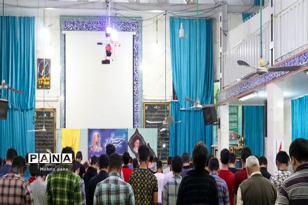 برگزاری دومین اعتکاف علمی - عبادی رمضانیه دانش‌آموزان مهریزی