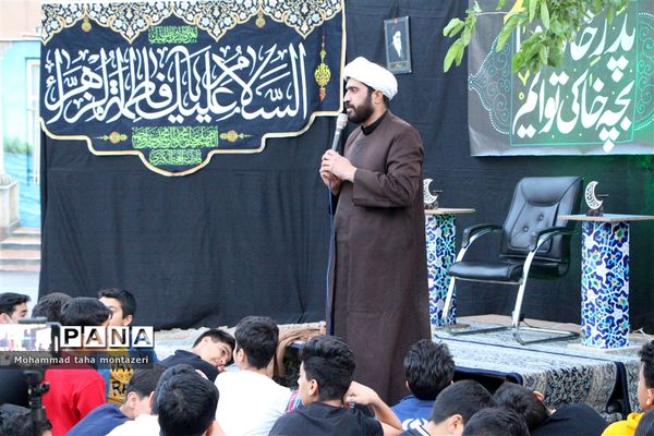 ضیافت افطاری دانش‌آموزان روزه اولی مدرسه صالحی زاده ناحیه ۲ یزد