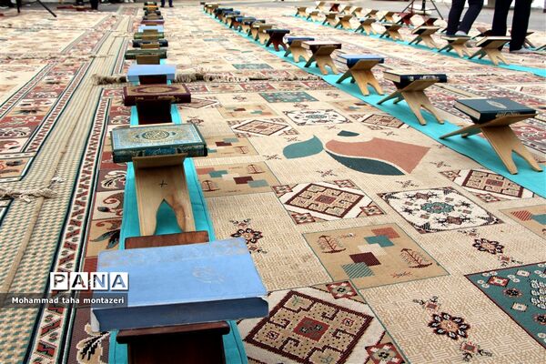 ضیافت افطاری دانش‌آموزان روزه اولی مدرسه صالحی زاده ناحیه ۲ یزد