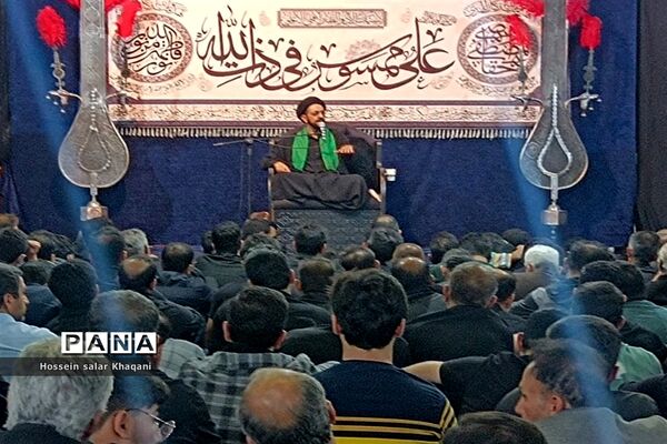 مراسم احیای شب بیست و یکم در حسینیه سیدالشهدای شیراز