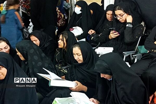 مراسم احیای شب بیست و یکم در حسینیه سیدالشهدای شیراز