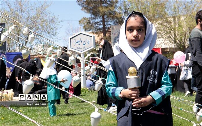 روز قدس روز اعلام  بیزاری از ستمکاران زمانه است