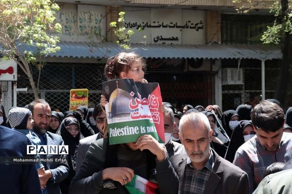 حضور با شکوه مردم آباده در راهپیمایی روز جهانی قدس