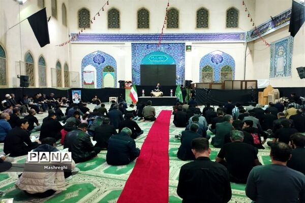 مراسم احیا شب بیست وسوم ماه مبارک رمضان در آستان مقدس امامزاده قاسم بن علی‌النقی (ع) آران و بیدگل