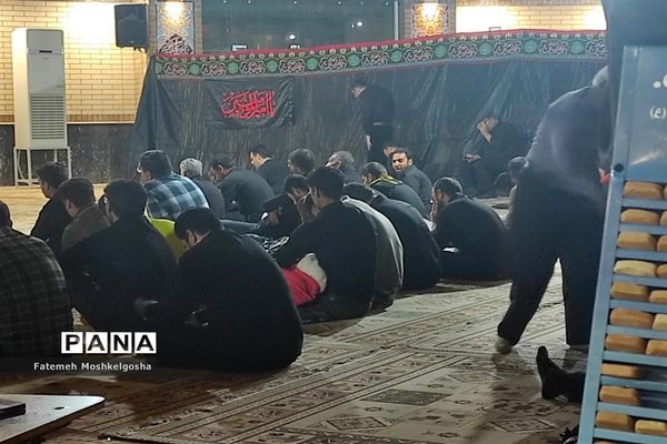 حال‌و‌هوای شب‌های قدر در مسجد دانشگاه فنی شهید باهنر شیراز