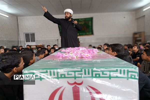 عزاداری با حس خوش میزبانی از شهید گمنام