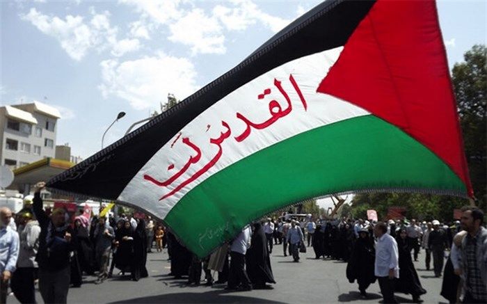 حضور فرهنگیان و دانش‌آموزان در راهپیمایی روز قدس، جلوه‌ای عملی از تربیت تمام‌ساحتی است