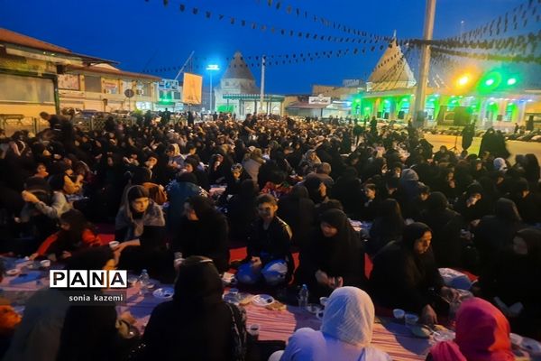 مراسم عزاداری و برپایی سفره افطاری در ساری