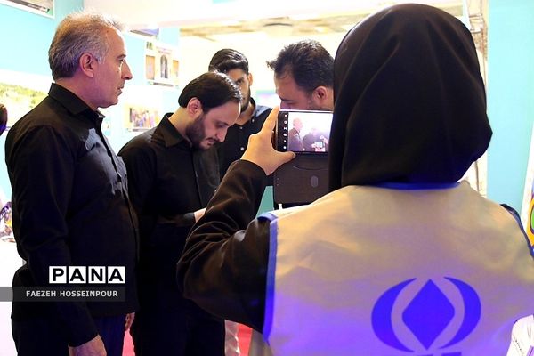 بازدید سخنگوی دولت از نمایشگاه بین‌المللی قرآن کریم