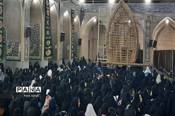 احیای سومین شب قدر در امامزاده عبدالله ( ع) بافق