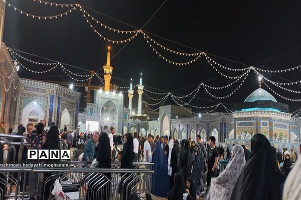 حال و هوای حرم امام مهربانی‌ها در شب‌های قدر