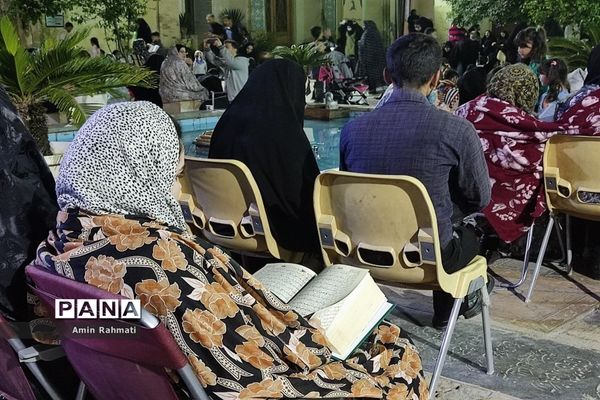 برگزاری مراسم احیای شب قدر در حرم مطهر علی ابن حمزه(ع)