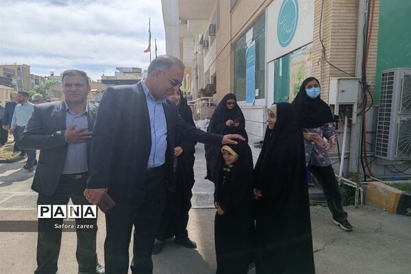 حضور باشکوه مردم و مسئولان سازمان دانش‌آموزی استان فارس در راهپیمایی روز قدس