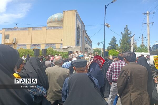 حضور باشکوه مردم و مسئولان سازمان دانش‌آموزی استان فارس در راهپیمایی روز قدس