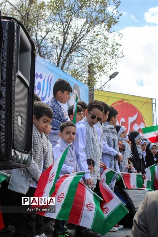 راهپیمایی باشکوه روز قدس در استان مرکزی