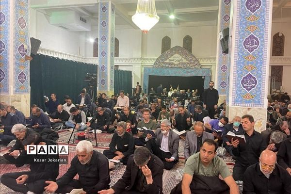احیای شب بیست و سوم در بارگاه مطهر علی بن حمزه(ع)